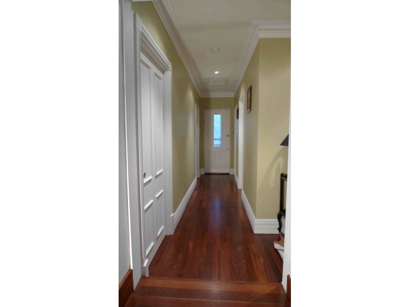 364 Alexander Road, Belmont WA 6104