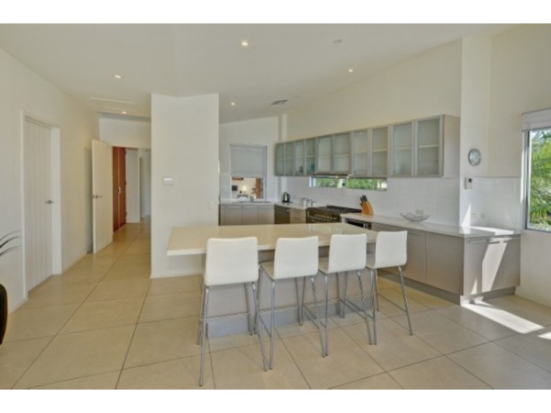 3/215 Gympie Terrace, Noosaville QLD 4566