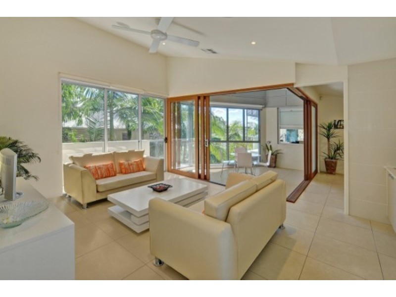 3/215 Gympie Terrace, Noosaville QLD 4566