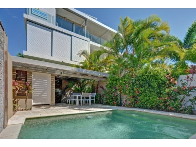 3/215 Gympie Terrace, Noosaville QLD 4566