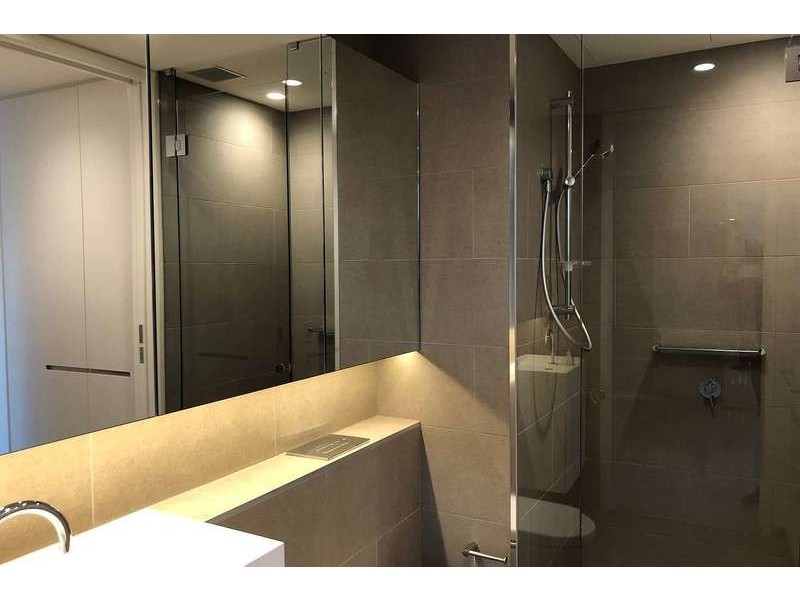 70 Southbank Blvd, Southbank VIC 3006