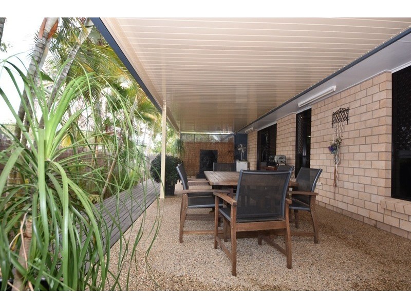 2/1 Morris Ct, Andergrove QLD 4740