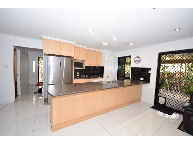 2/1 Morris Ct, Andergrove QLD 4740