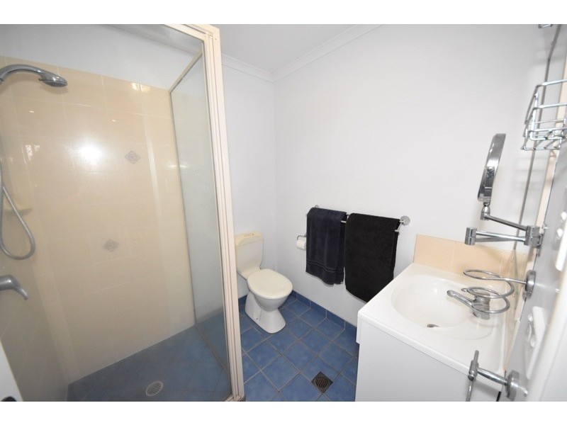 2/1 Morris Ct, Andergrove QLD 4740