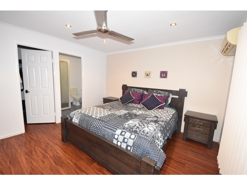 2/1 Morris Ct, Andergrove QLD 4740