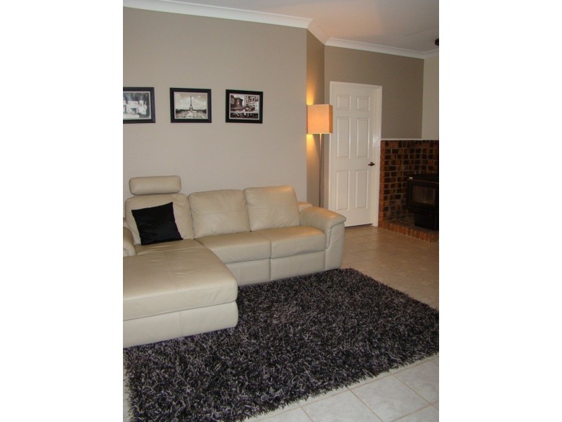 1663 Waterford Tamborine Rd, Logan Village QLD 4207