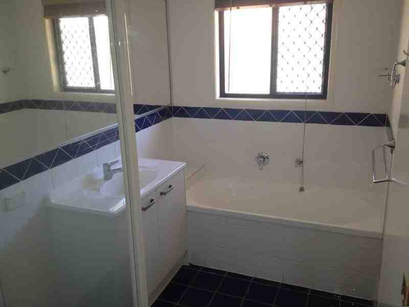 13 Jonath Court, Edens Landing QLD 4207