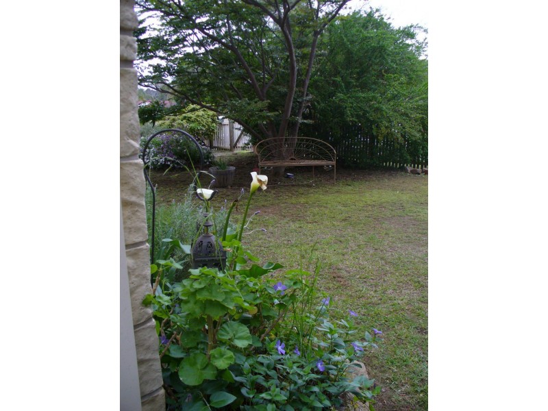 104  Belmont Rd, Glenfield NSW 2167