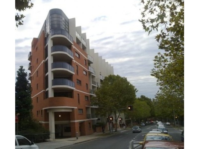 208E/138-140 CARILLON AVENUE, Newtown NSW 2042