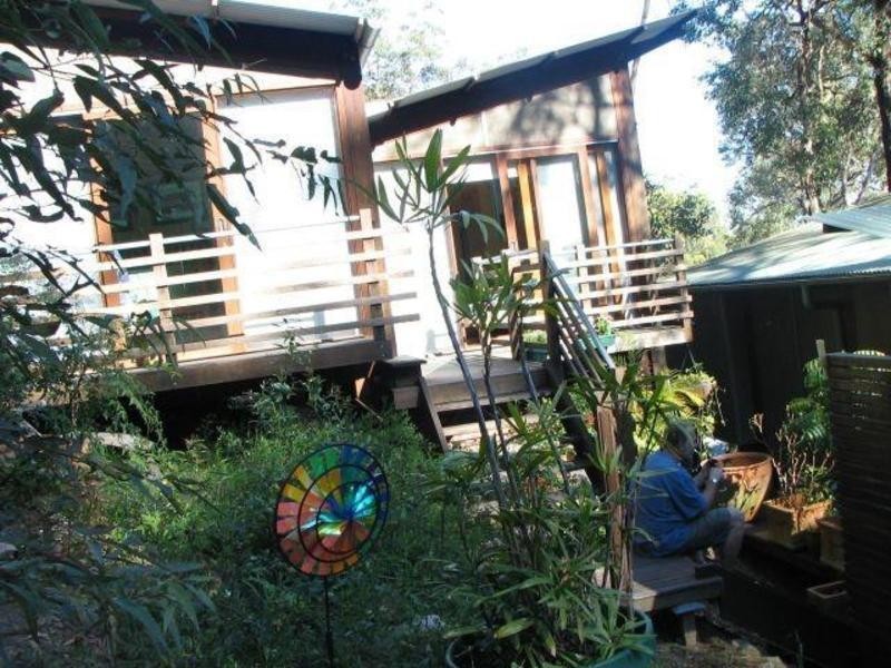 25 Woorara Parade, Green Point NSW 2251