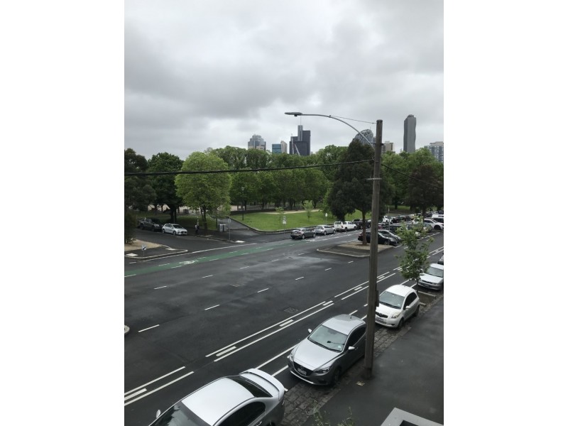 16/213 Cardigan Street, Carlton VIC 3053