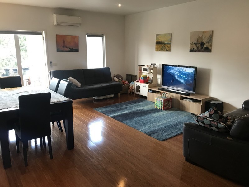 16/213 Cardigan Street, Carlton VIC 3053