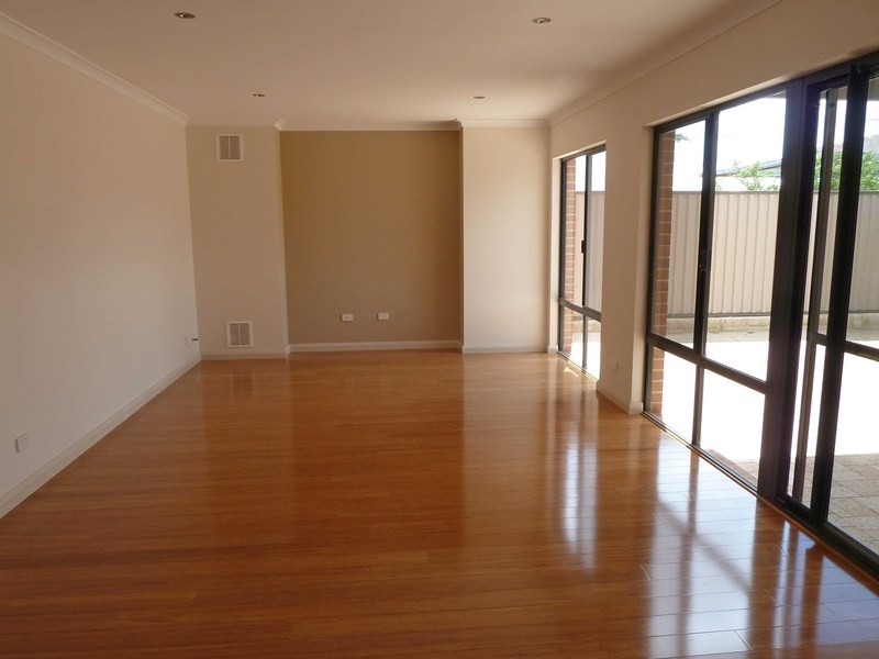 28 Collins Street, Yokine WA 6060