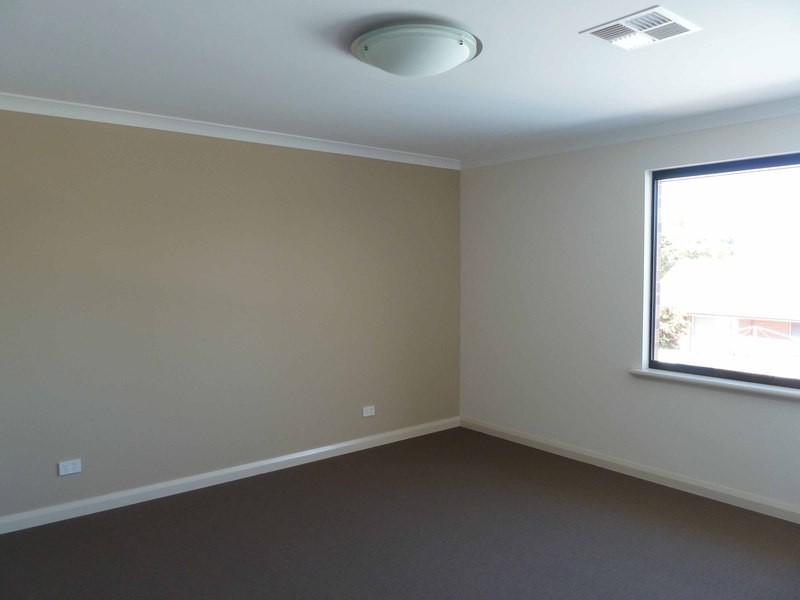 28 Collins Street, Yokine WA 6060