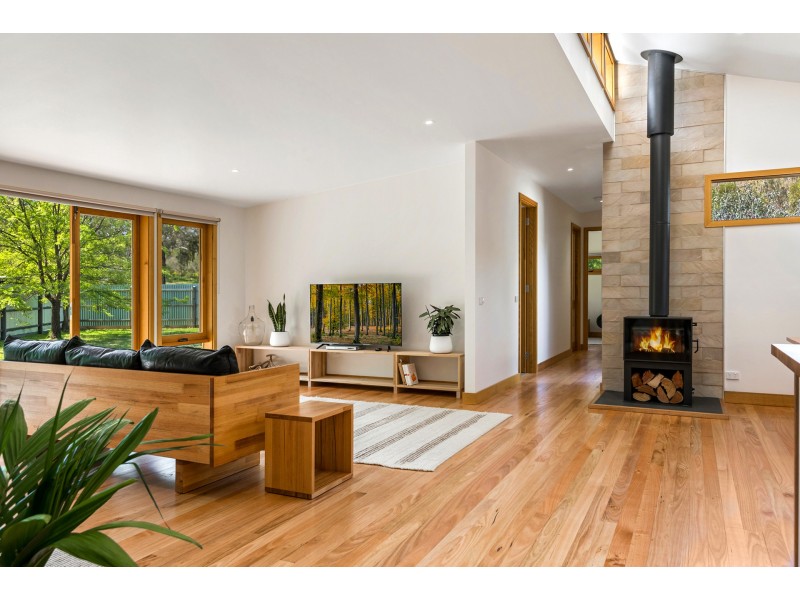 56 Fryers Road, Chewton VIC 3451