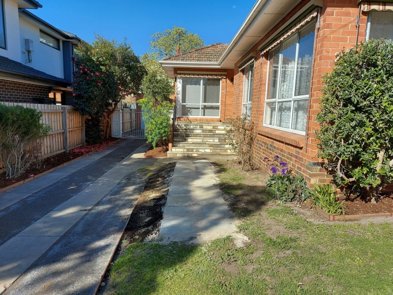 24 Clee St, Mckinnon VIC 3204