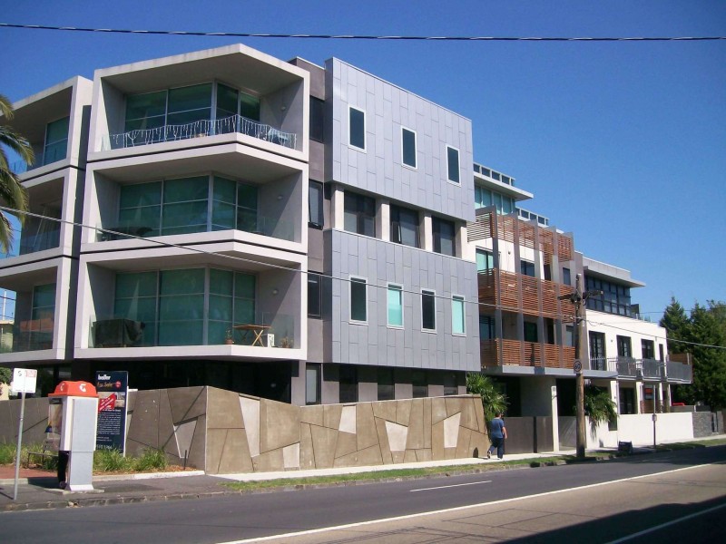 17/220 Barkly Street, St Kilda VIC 3182