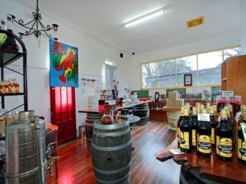 16 Mornington Tyabb Road, Tyabb VIC 3913