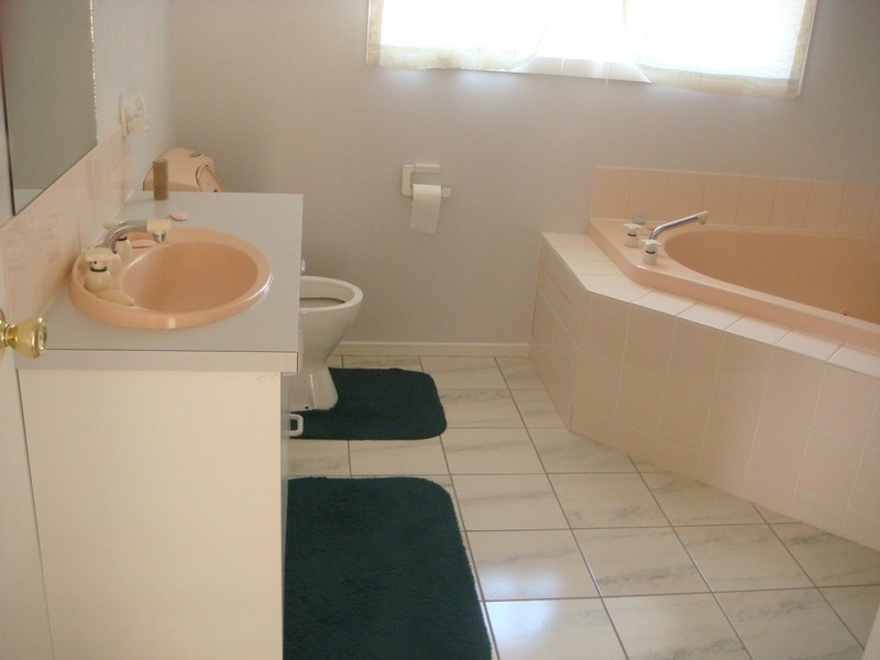 74 Hutchins Street, Kingston TAS 7050