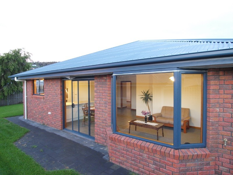 11a Tranmere Rd, Howrah TAS 7018