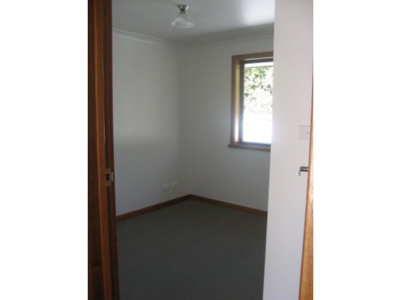 11a Tranmere Rd, Howrah TAS 7018