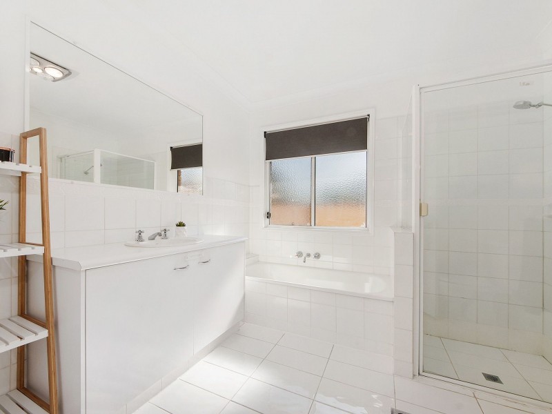 26 Winslow Court, Oxenford QLD 4210