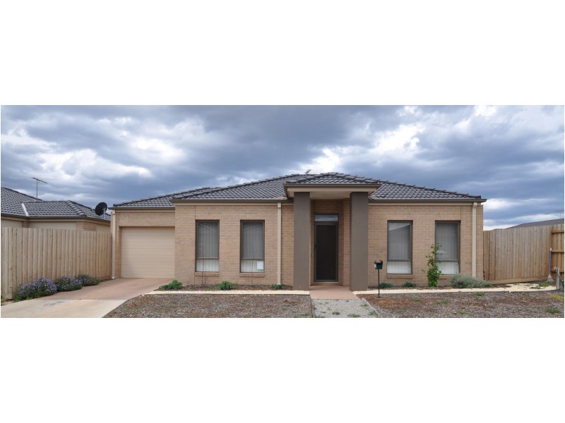 13 San Sebastian Drive, Point Cook VIC 3030