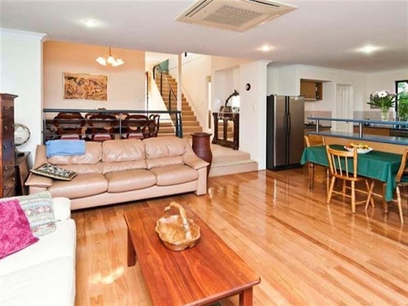 38 Coral Tree Avenue, Subiaco WA 6008