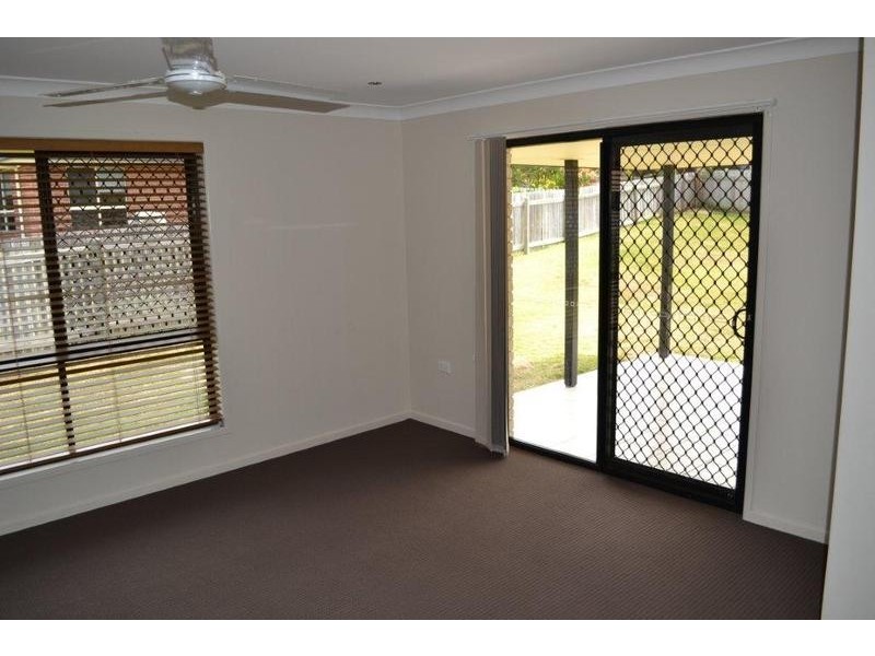 7 Downs Field Place, Taroomball QLD 4703