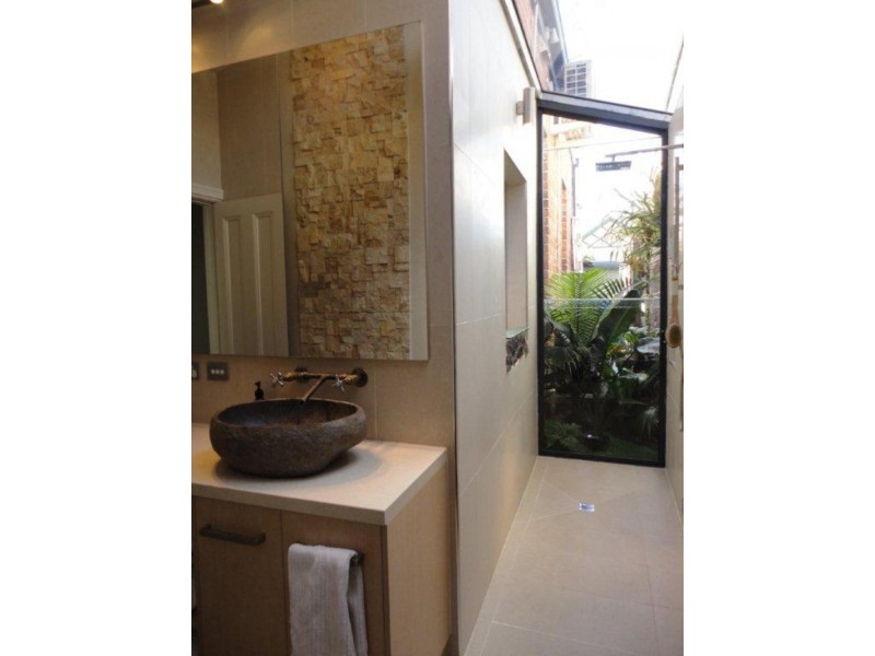 56 Upton Road, Albert Park VIC 3206