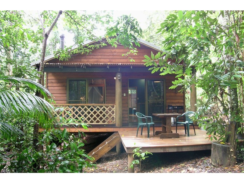 17 Eacham Close, Yungaburra, Atherton Tablelands, Cairns QLD 4870