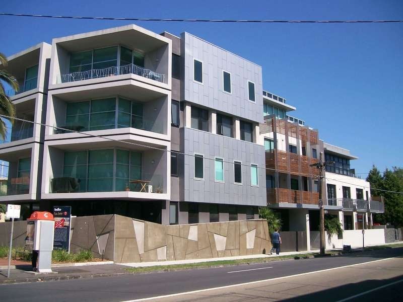 17/220 Barkly Street, St Kilda VIC 3182