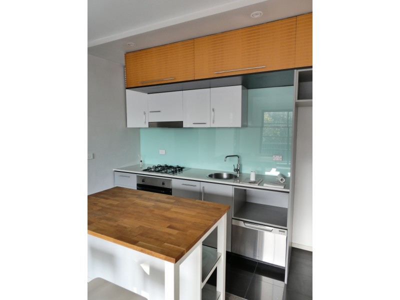 17/220 Barkly Street, St Kilda VIC 3182