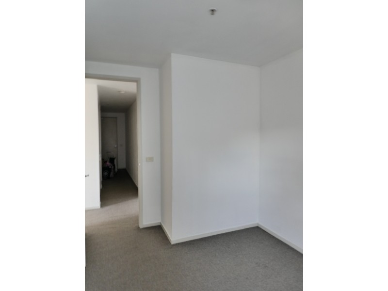 17/220 Barkly Street, St Kilda VIC 3182