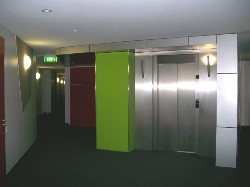 17/220 Barkly Street, St Kilda VIC 3182