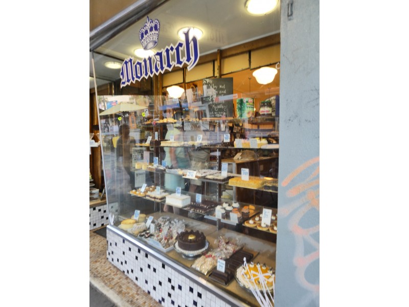 17/220 Barkly Street, St Kilda VIC 3182