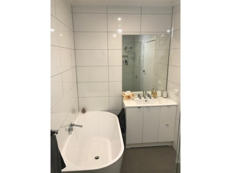 1/48 Kennington Drive, Rosebud VIC 3939