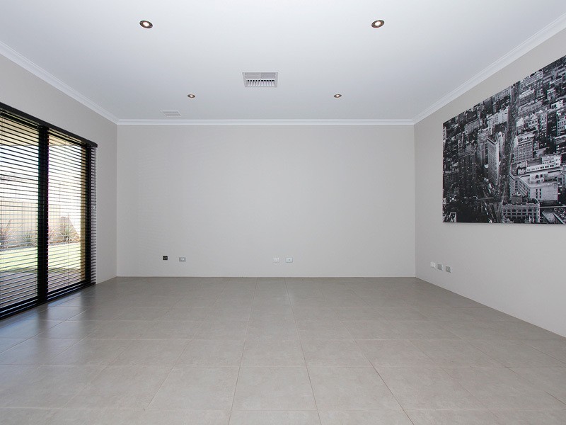 10 Lugano Terrace, Beeliar WA 6164