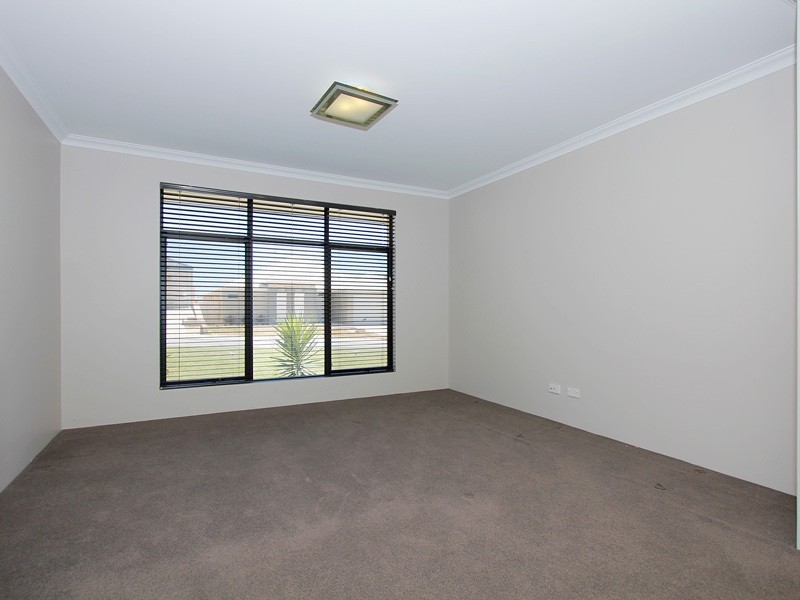 10 Lugano Terrace, Beeliar WA 6164