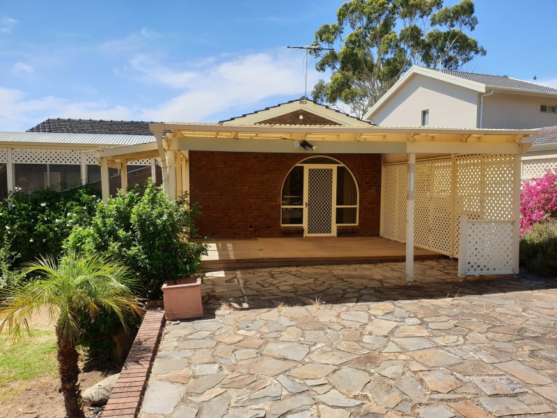 2 Land Crescent, Pasadena SA 5042