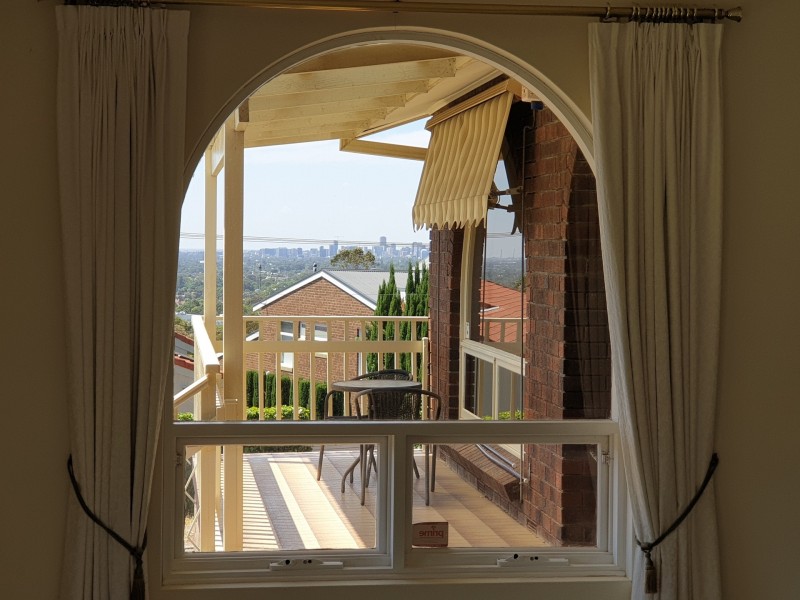 2 Land Crescent, Pasadena SA 5042