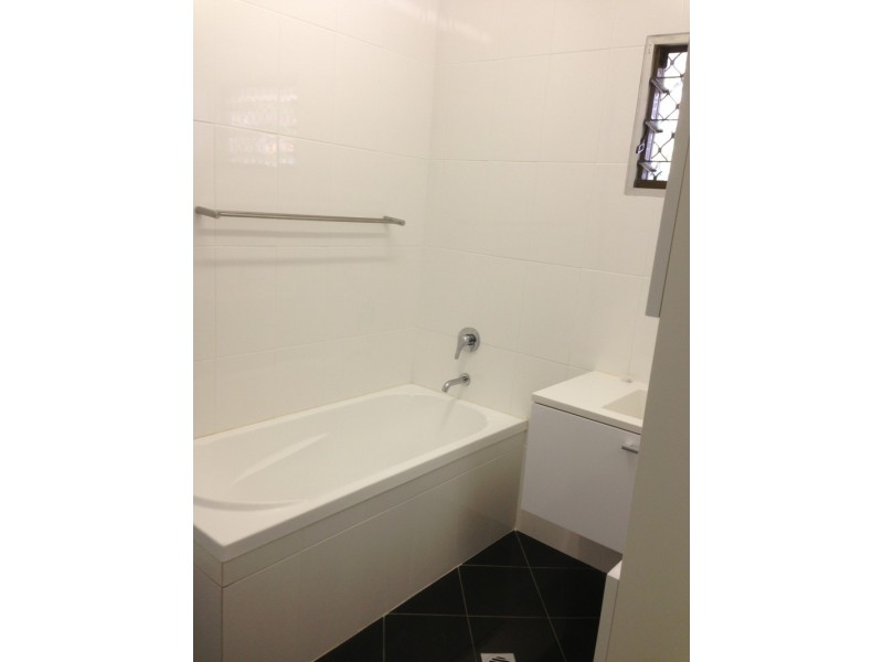 8 Clifton Court, Anula NT 0812