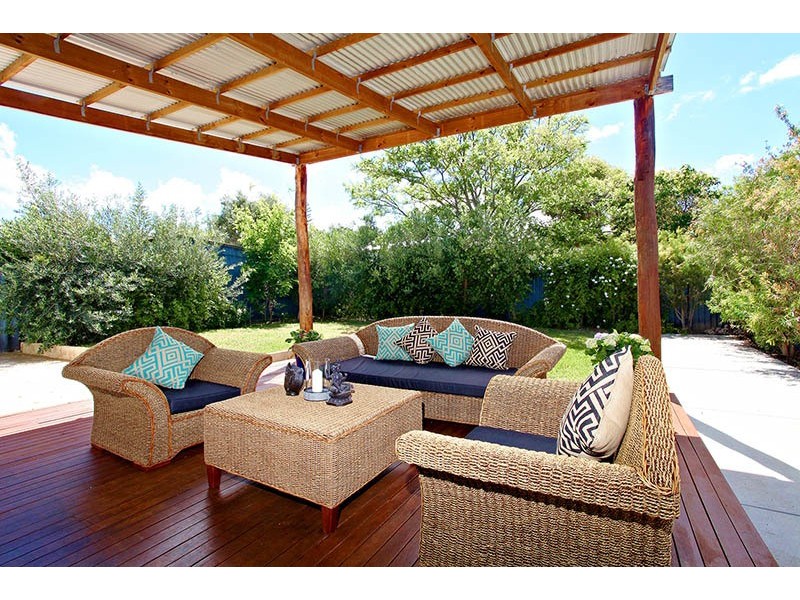 214 Hampton Road, Beaconsfield WA 6162