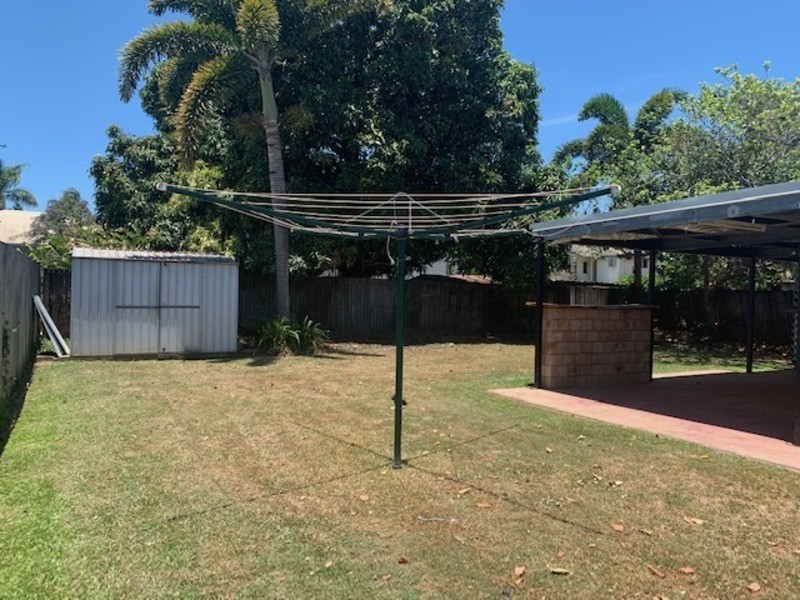 24 Adrian St, West Mackay QLD 4740