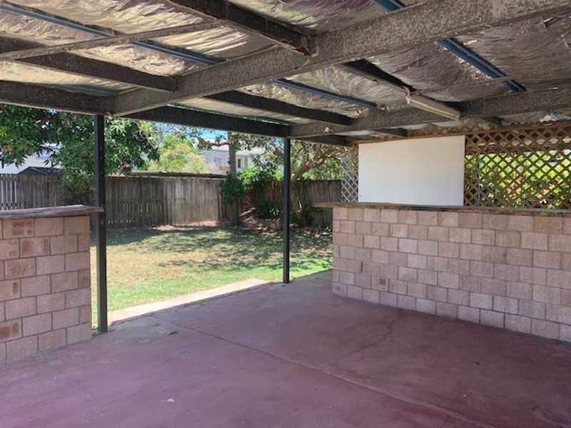 24 Adrian St, West Mackay QLD 4740