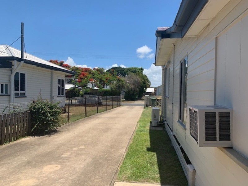 24 Adrian St, West Mackay QLD 4740