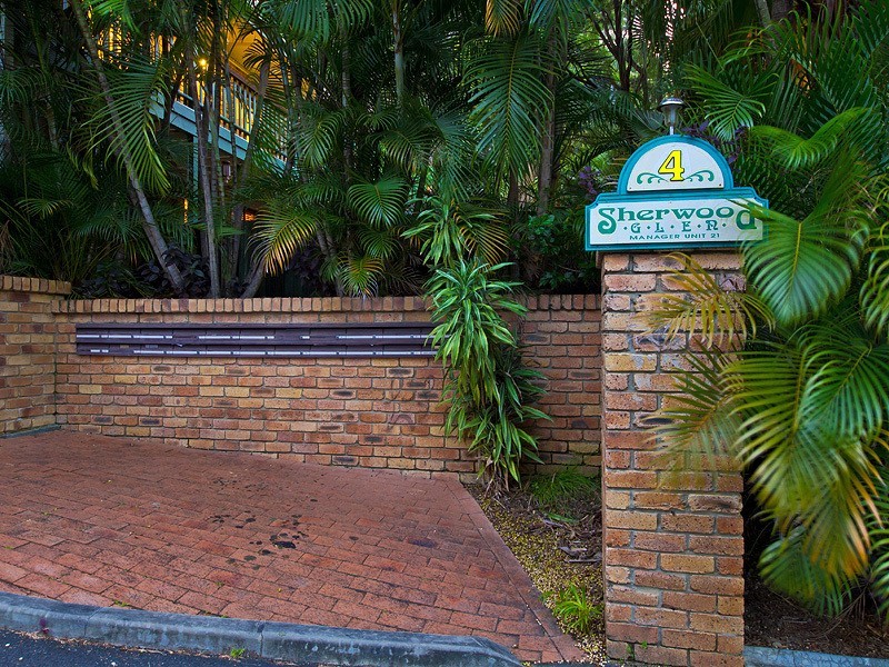 21/4 Sherwood Close, Mudgeeraba QLD 4213