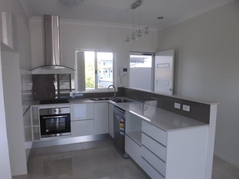 52 Dibar St, Wynnum QLD 4178