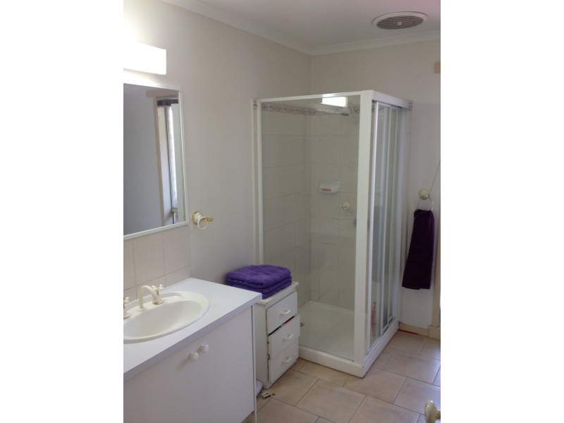 18 Bluegum Way, Hampton Park VIC 3976