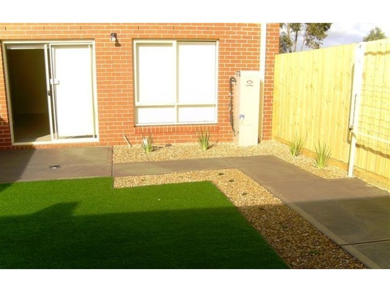 34 Betula Terrace, Sunbury VIC 3429